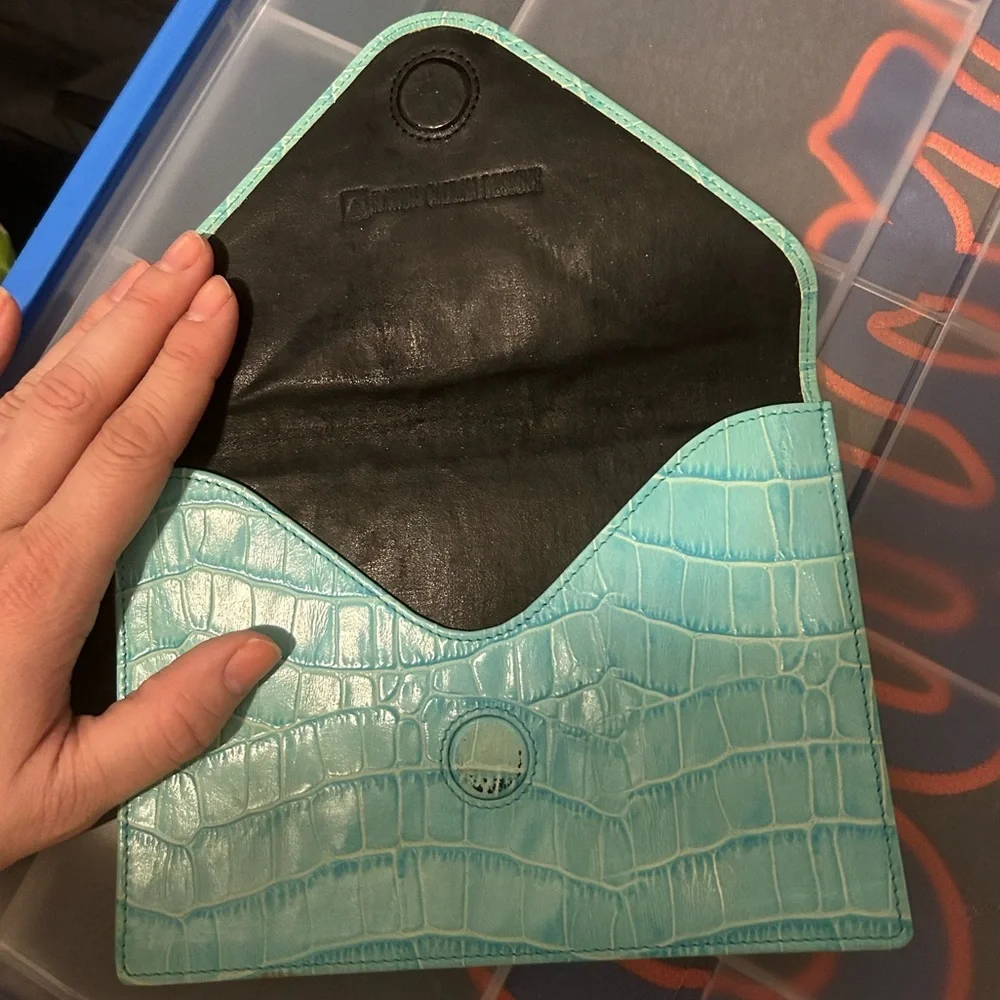 Vintage Teal Croc Embossed Leather Envelope Clutch w/ Silver Bumble Bee